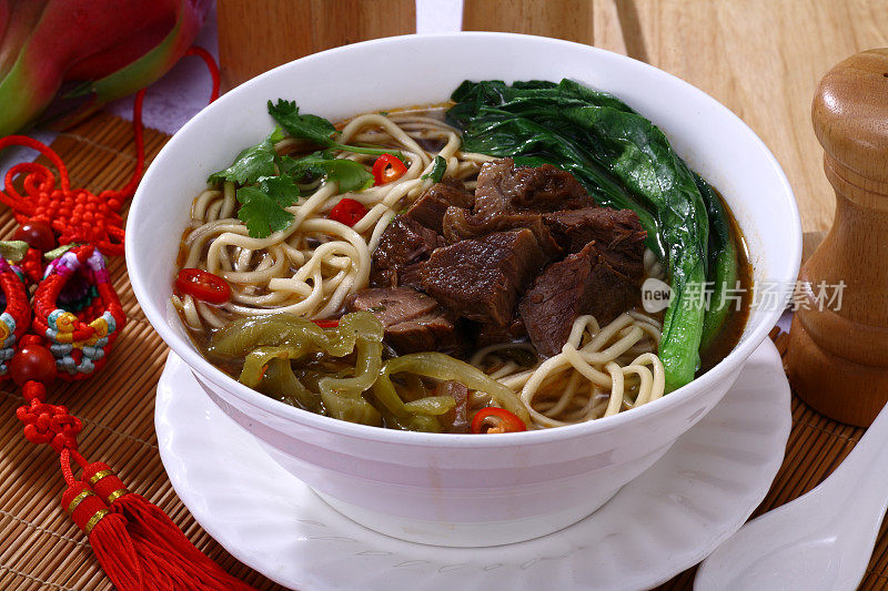 Taiwan beef noodle (台湾牛肉面)